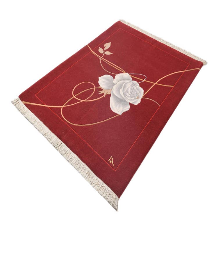 Detail image of  4' 11 x 6' 7  Hand Knotted Darya Wool Rug