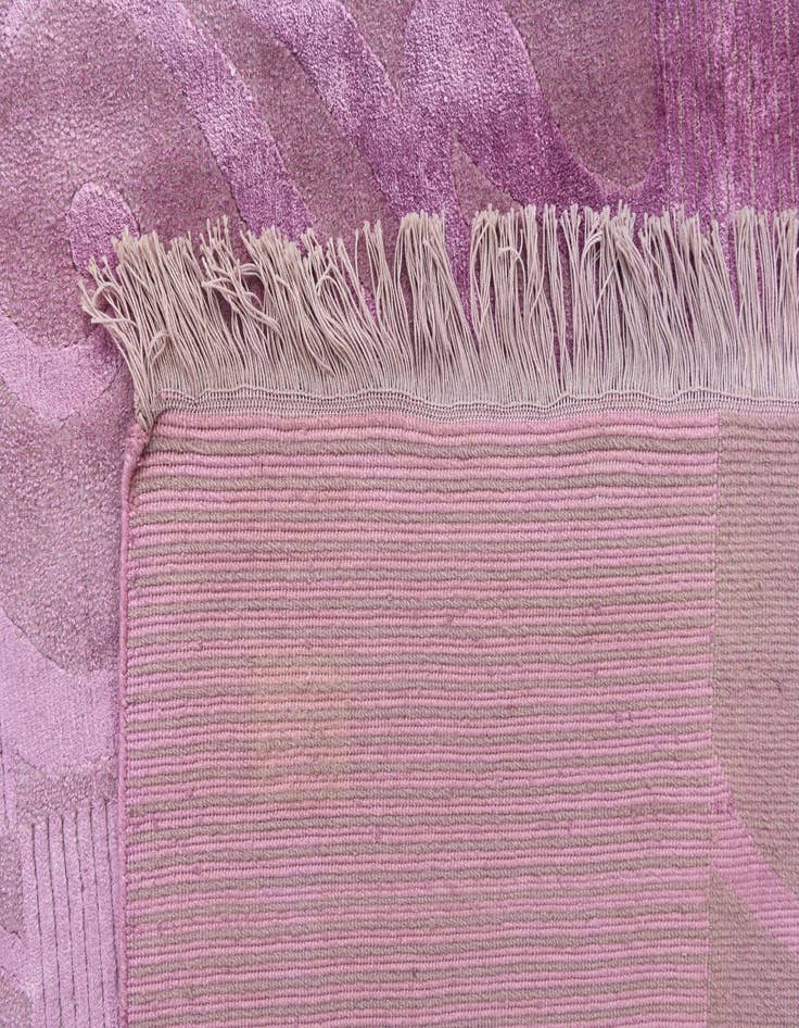 Detail image of  5' 7 x 7' 11 Darya Rug