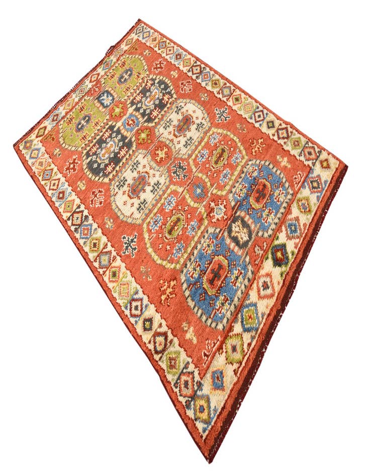 Detail image of  4' x 6' 3  Hand Knotted Darya Wool Rug