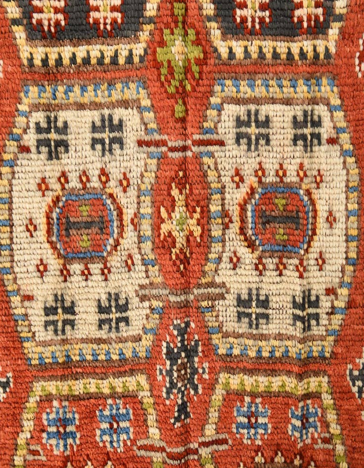 Detail image of  4' x 6' 3  Hand Knotted Darya Wool Rug