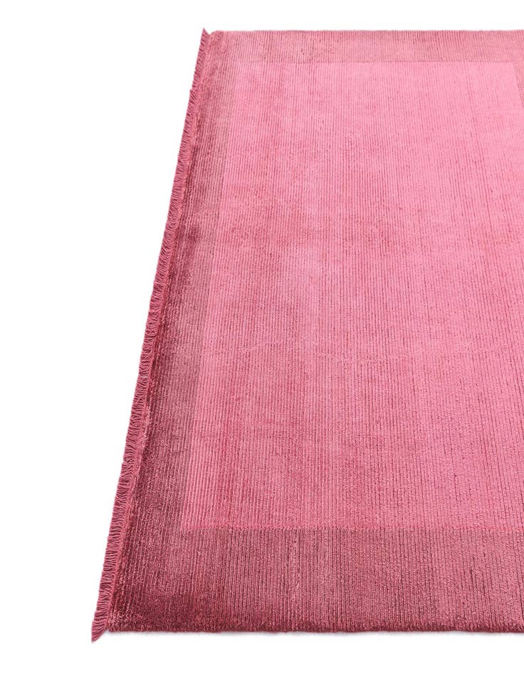 Detail image of  4' 10 x 5' Darya Rug