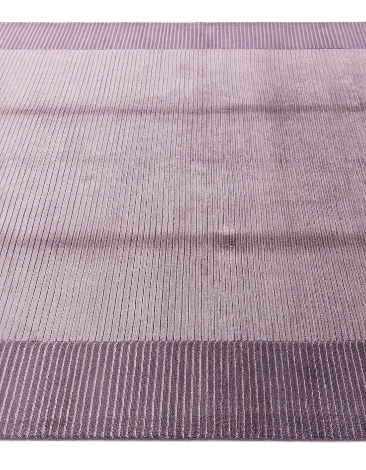 Detail image of  5' 8 x 8' Darya Rug