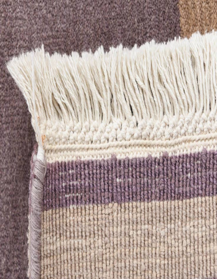 Detail image of  3' 11 x 6' 1 Darya Rug