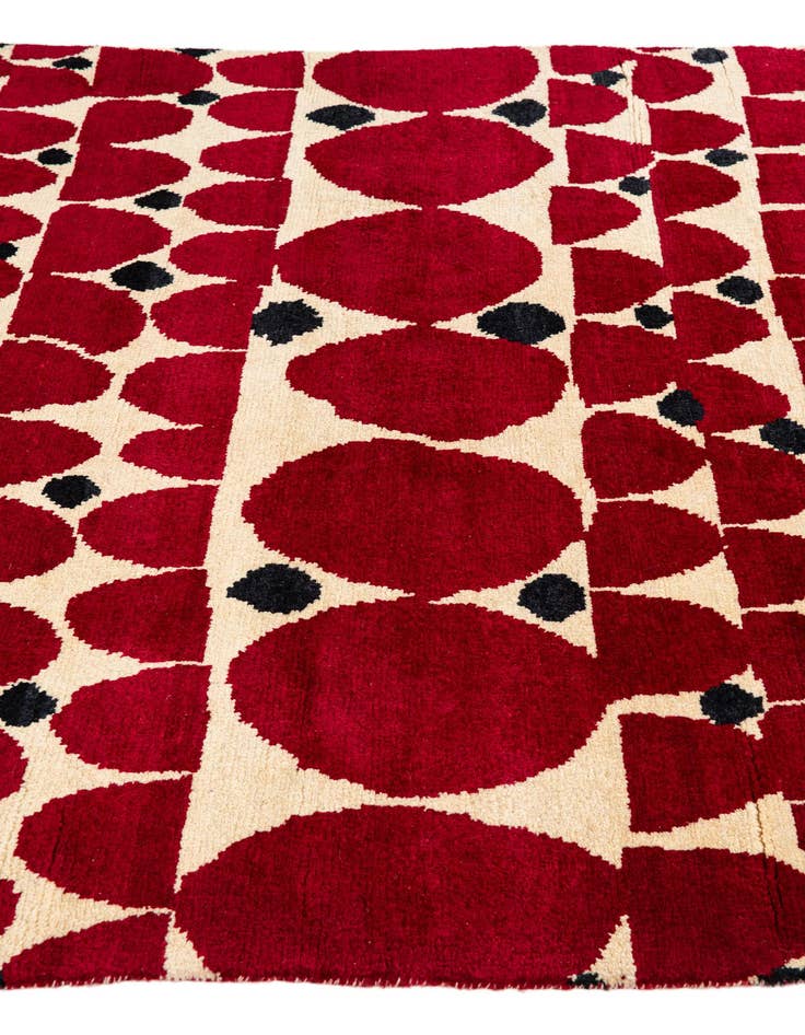 Detail image of  5' 3 x 8' 1  Hand Knotted Darya Wool Rug