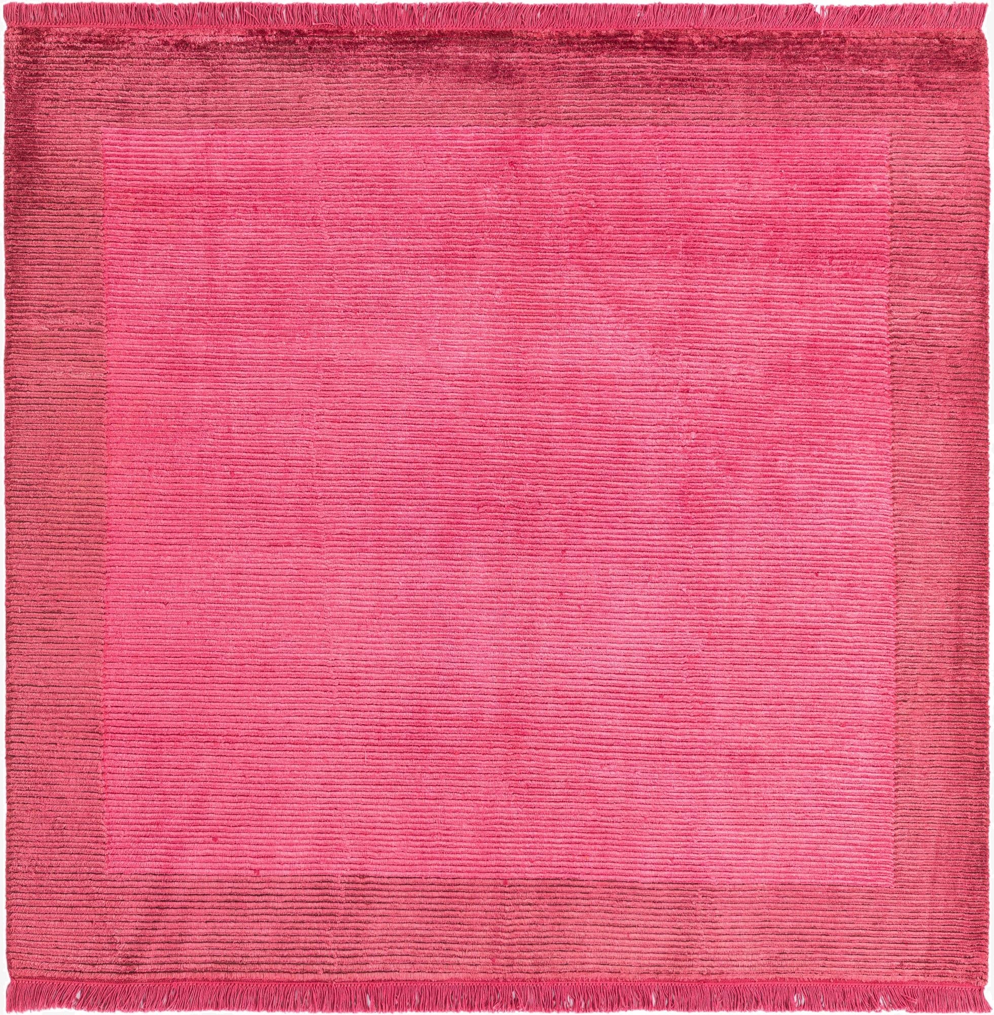  4' 10 x 5' Darya Rug