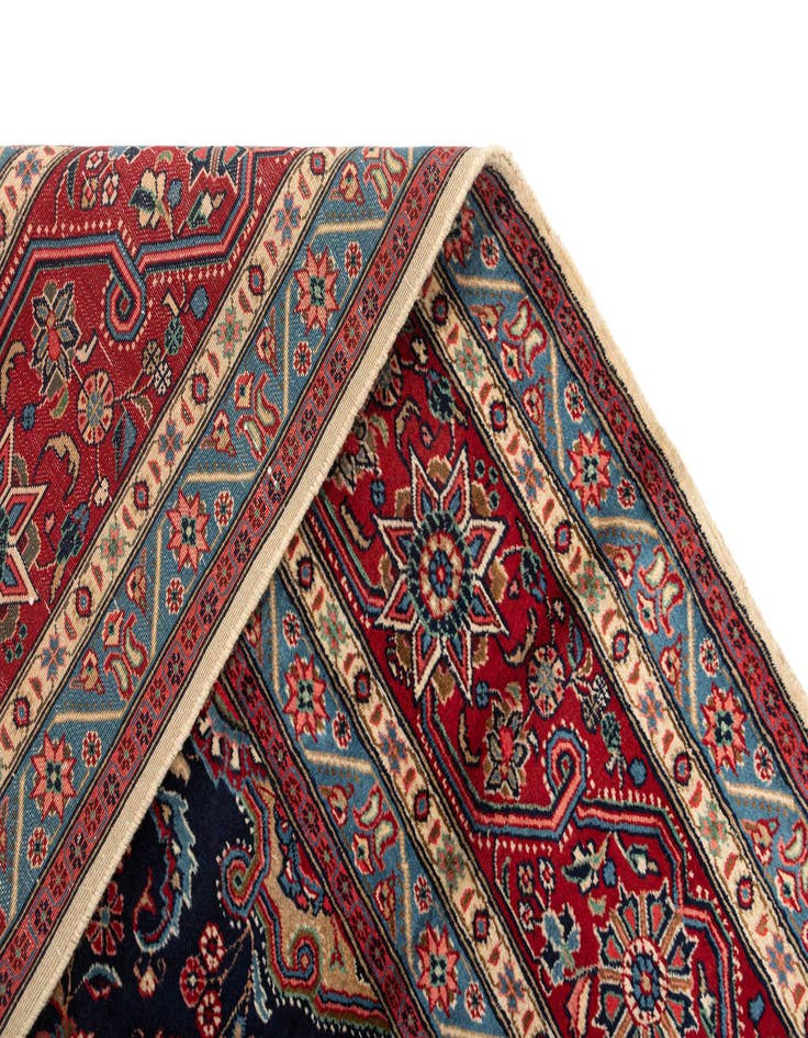 Detail image of  10' 1 x 13' 8 Djosan Wool Rug