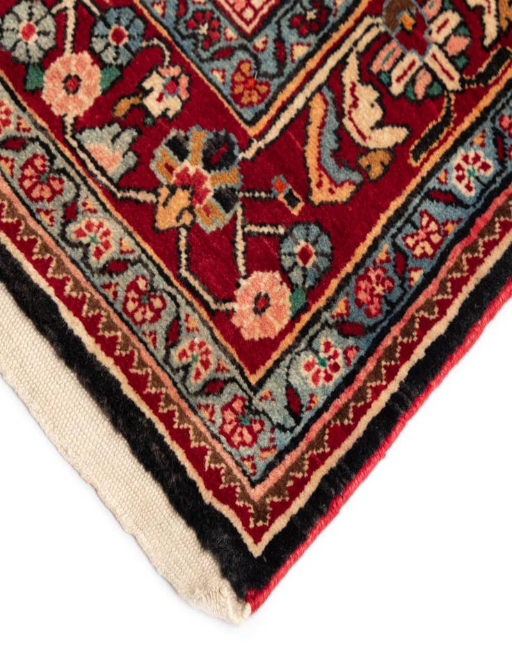 Detail image of  4' 6 x 7' 1 Djosan Rug