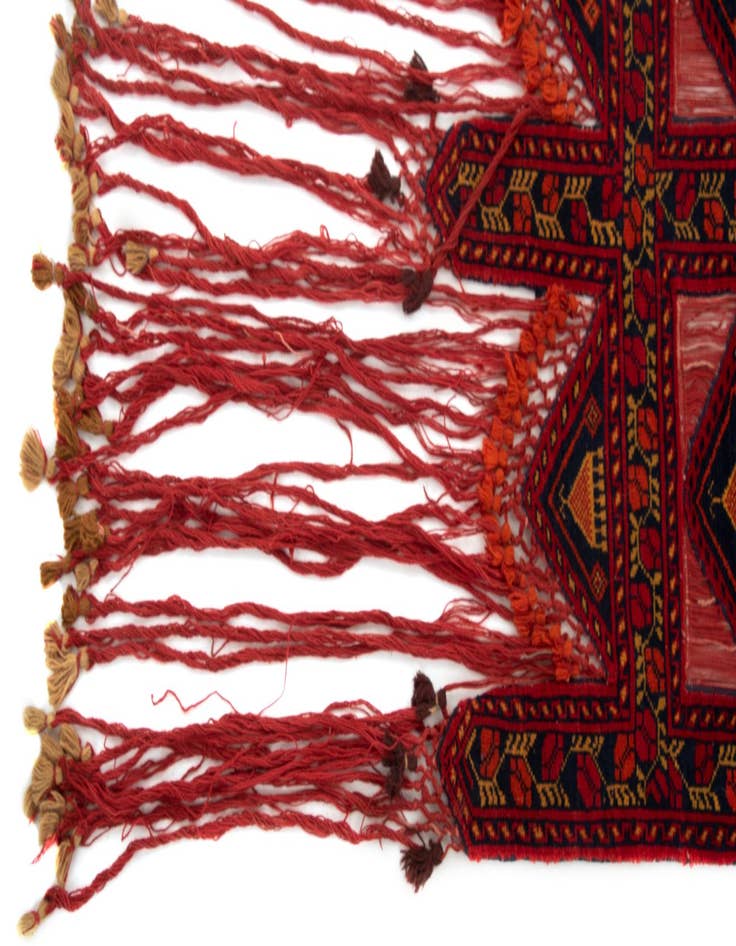 Detail image of  1' 8 x 4' 11  Hand Knotted Door surround Wool Rug