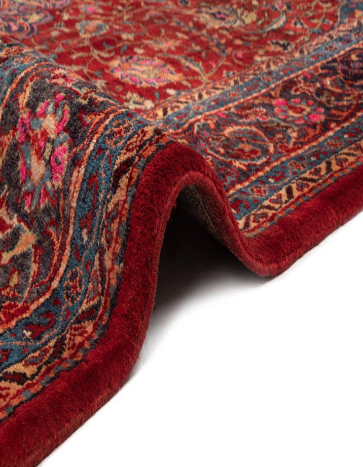 Detail image of  8' 4 x 11' 3 Farahan Wool Rug