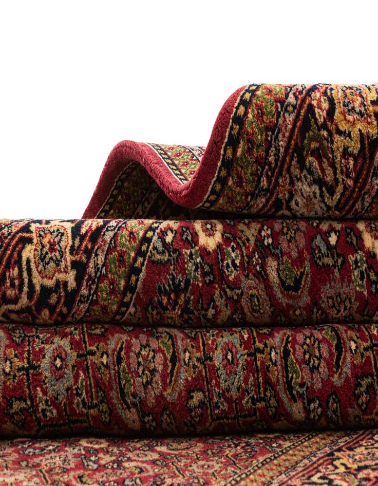 Detail image of  5' 4 x 9' 10  Hand Knotted Farahan Wool Rug