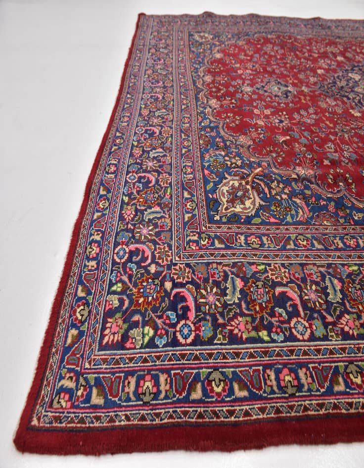 Detail image of  9' 8 x 12' 8  Hand Knotted Farahan Persian Wool Rug