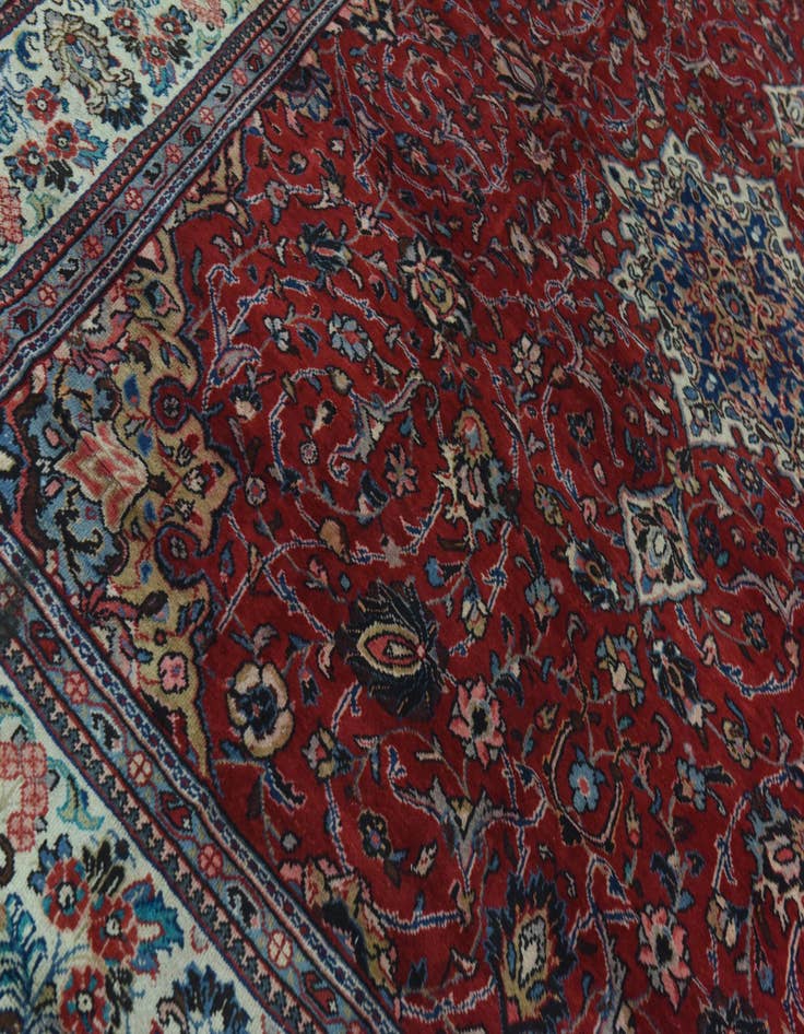Detail image of  9' 4 x 12' 7  Hand Knotted Farahan Persian Wool Rug
