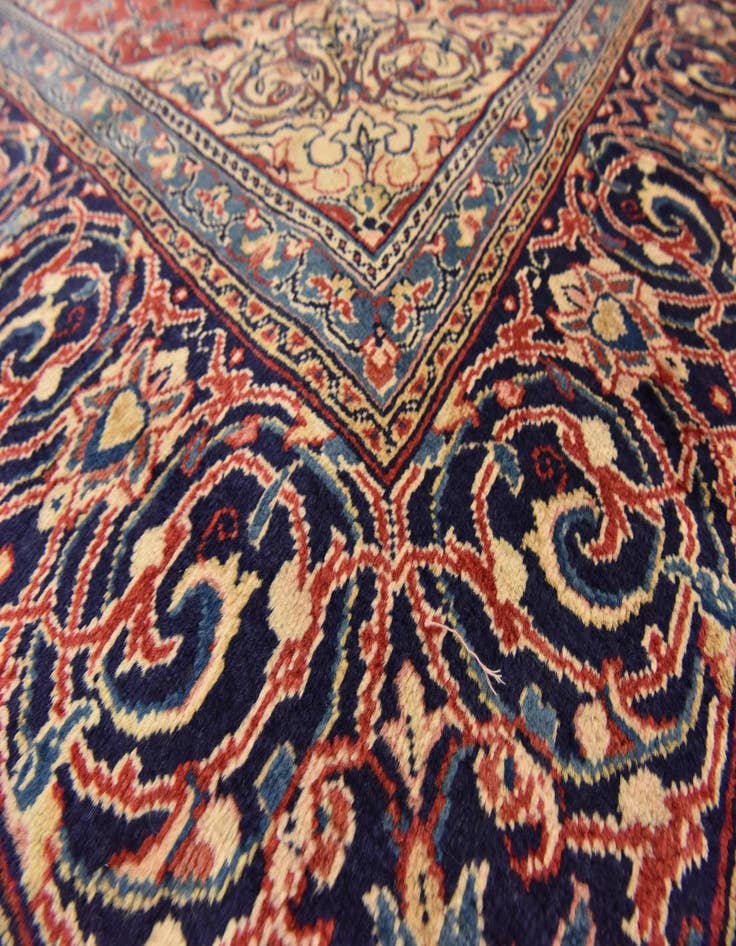 Detail image of  9' 8 x 13' 2  Hand Knotted Farahan Persian Wool Rug