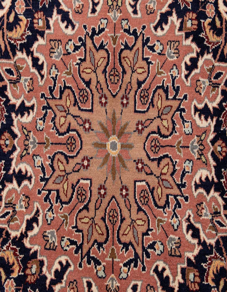 Detail image of  9' x 12' 2  Hand Knotted Farahan Wool Rug