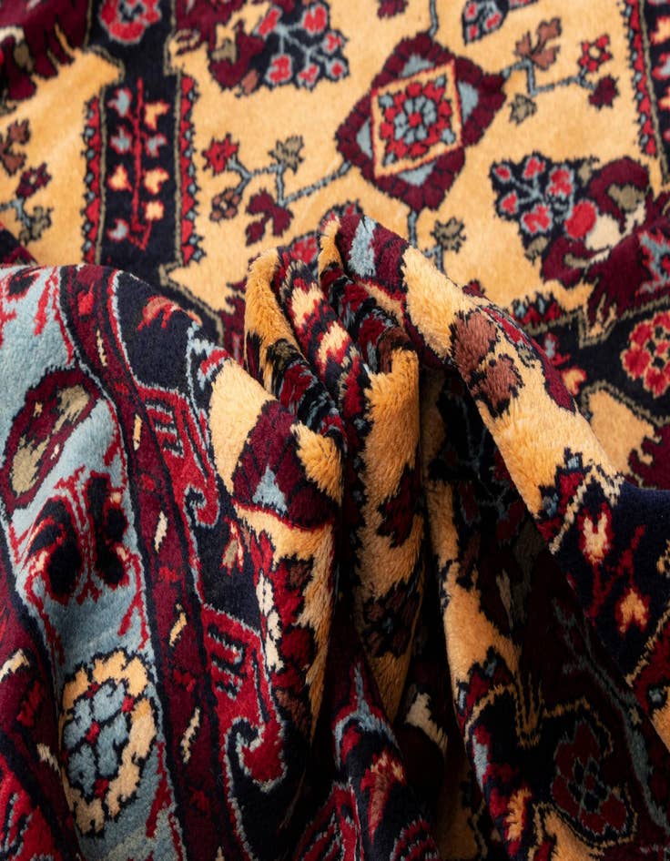 Detail image of  5' 3 x 8' 6 Georgian Wool Rug