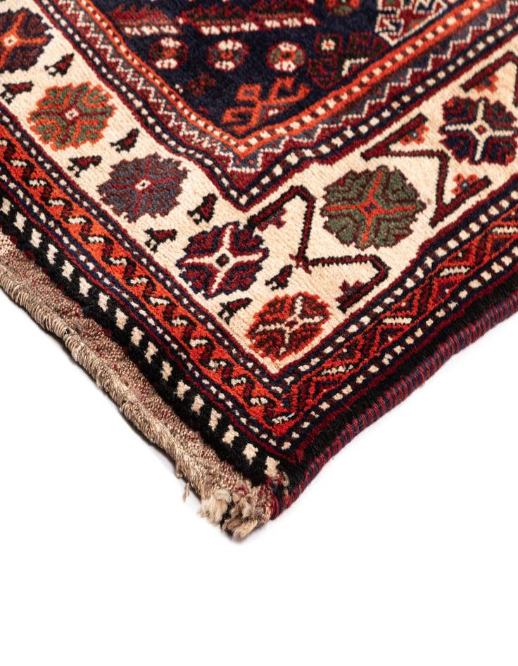 Detail image of  7' x 10' 6 Ghashghai Wool Rug