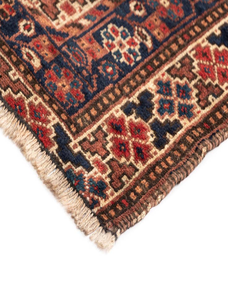 Detail image of  5' 1 x 6' 1 Ghashghai Wool Rug