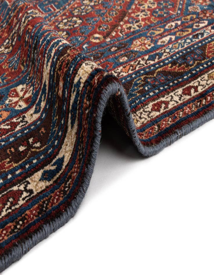 Detail image of  4' 9 x 6' 5 Ghashghai Wool Rug