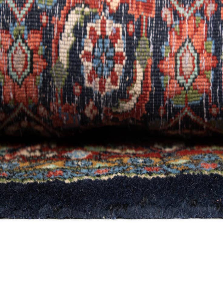 Detail image of  4' 6 x 7' 1 Ghiassabad Rug