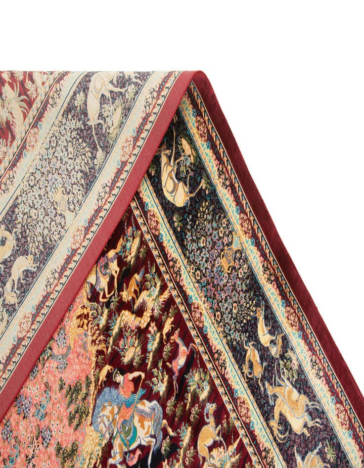 Detail image of  4' 5 x 6' 4 Ghom Design Rug