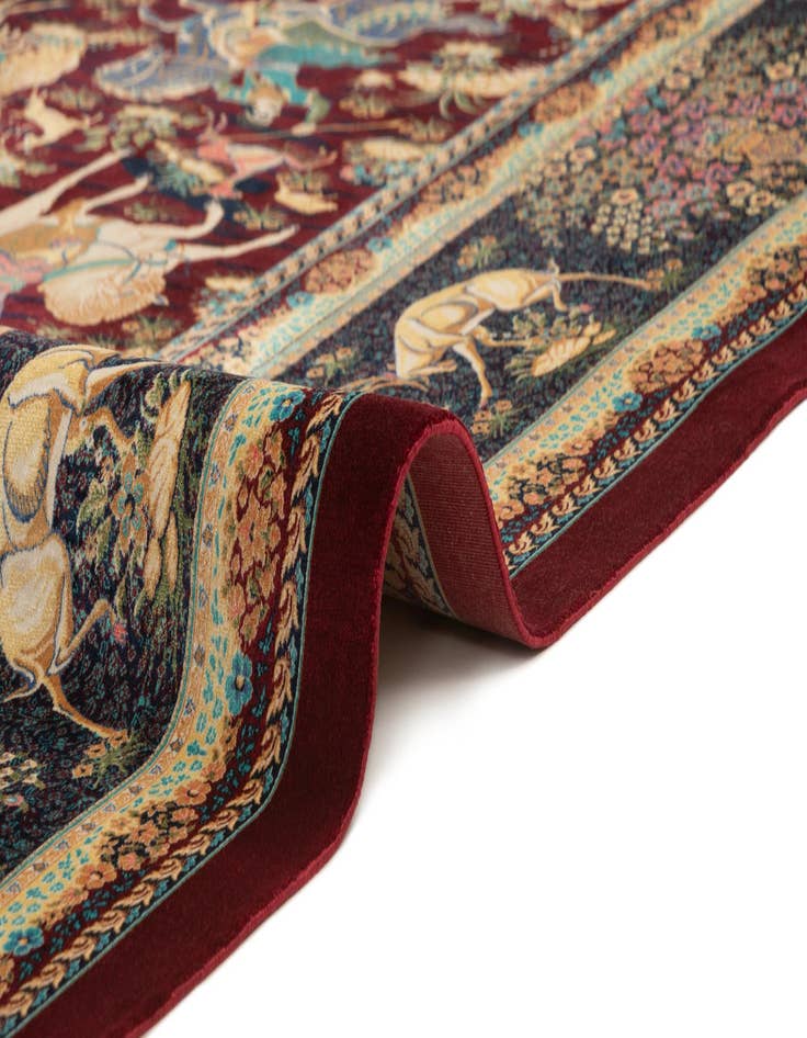 Detail image of  6' 6 x 9' 7 Ghom Design Rug