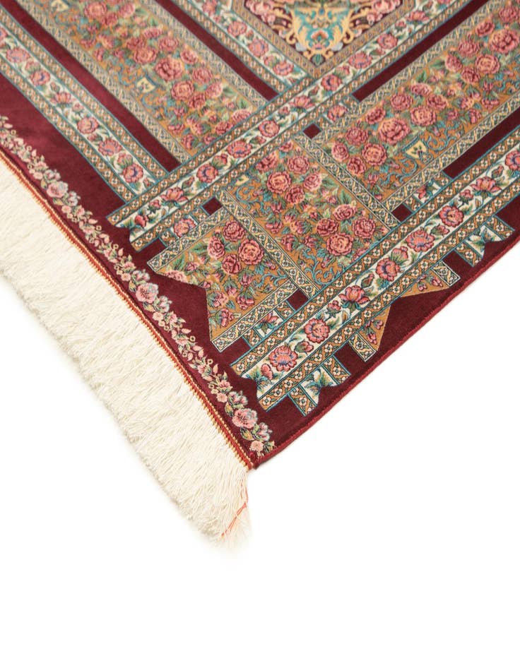 Detail image of  6' 6 x 9' 7 Ghom Design Rug