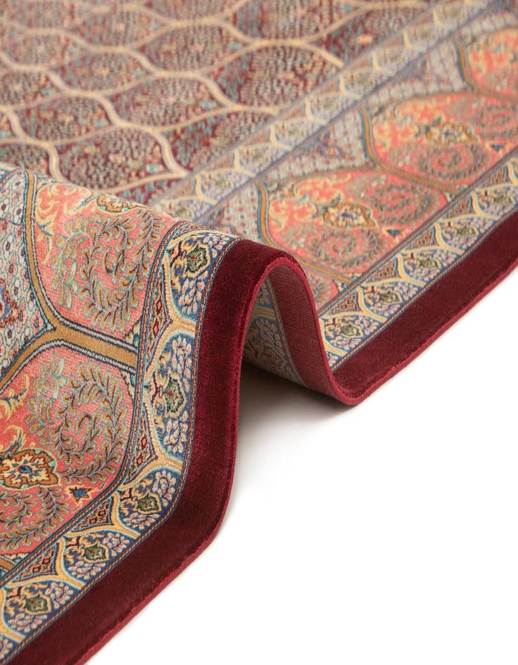 Detail image of  6' 6 x 9' 6 Ghom Design Rug