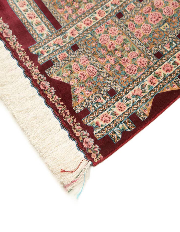 Detail image of  6' 6 x 9' 8 Ghom Design Rug