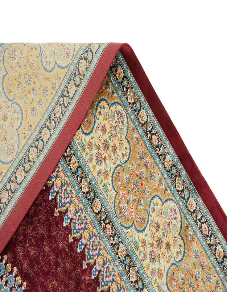 Detail image of  6' 6 x 9' 8 Ghom Design Rug