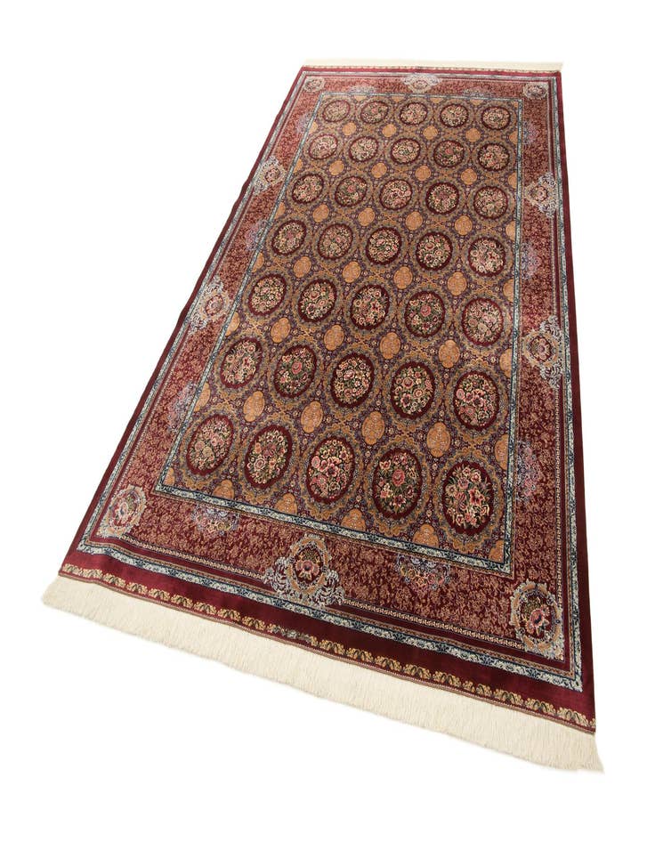 Detail image of  6' 6 x 9' 7 Ghom Design Rug