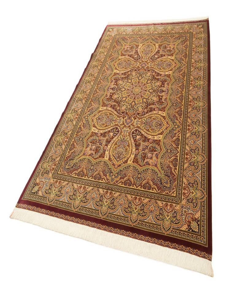 Detail image of  6' 5 x 9' 7 Ghom Design Rug