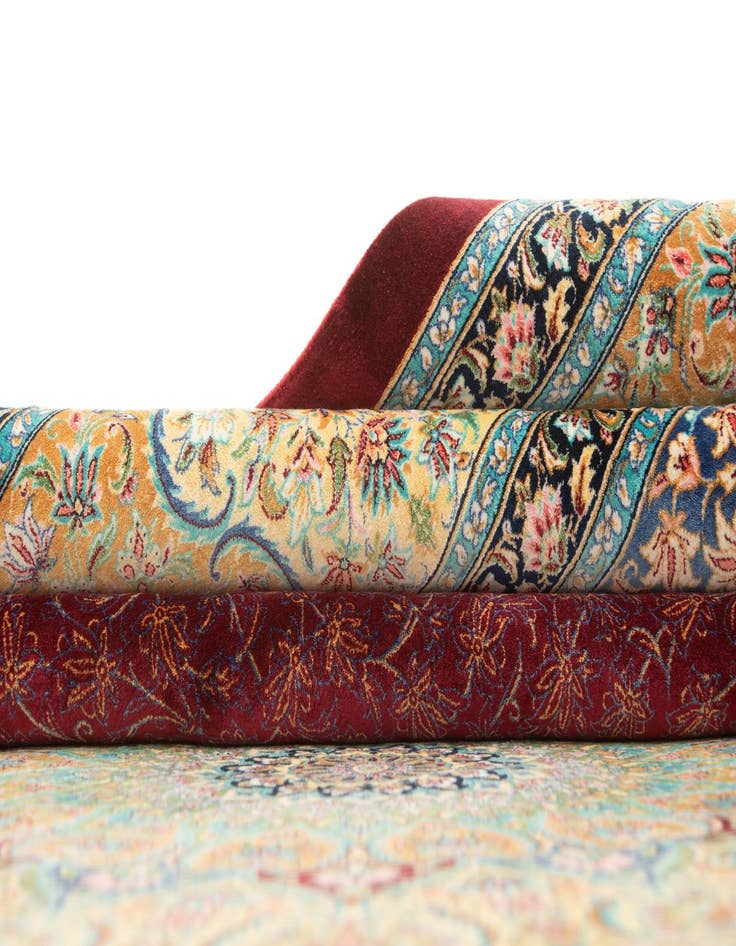 Detail image of  6' 5 x 9' 7 Ghom Design Rug