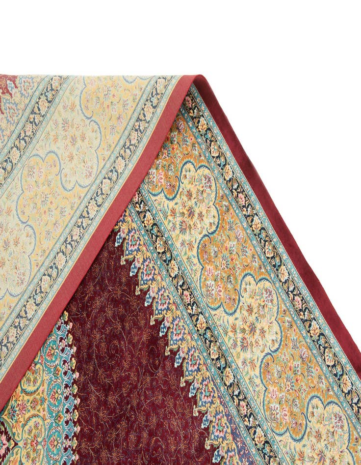 Detail image of  6' 5 x 9' 7 Ghom Design Rug