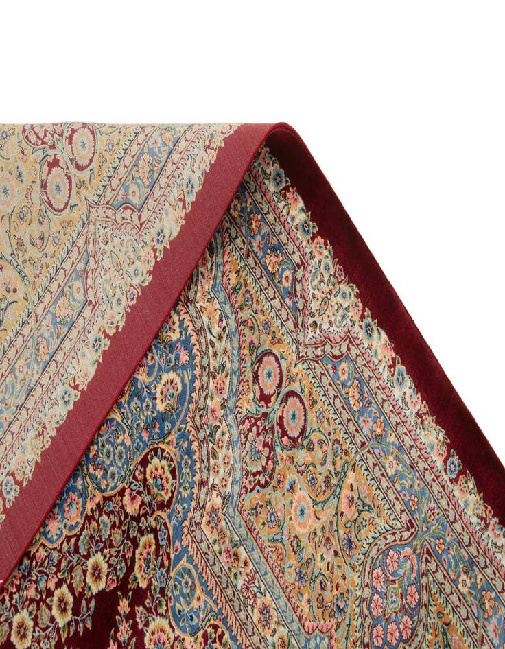 Detail image of  6' 6 x 9' 8 Ghom Design Rug