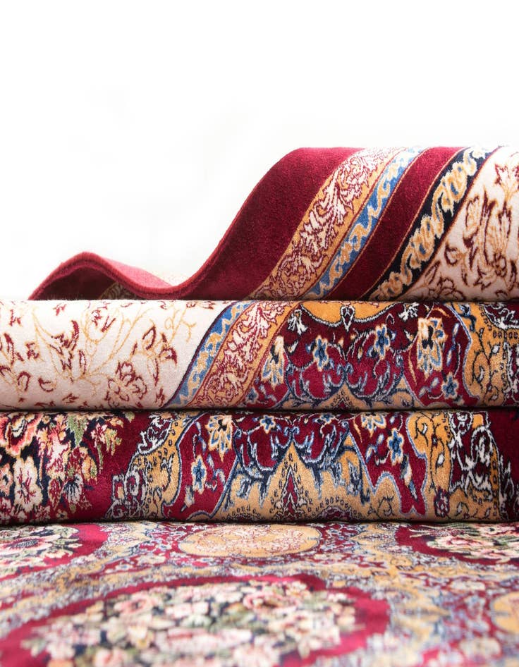 Detail image of  6' 7 x 9' 10 Ghom Design Rug