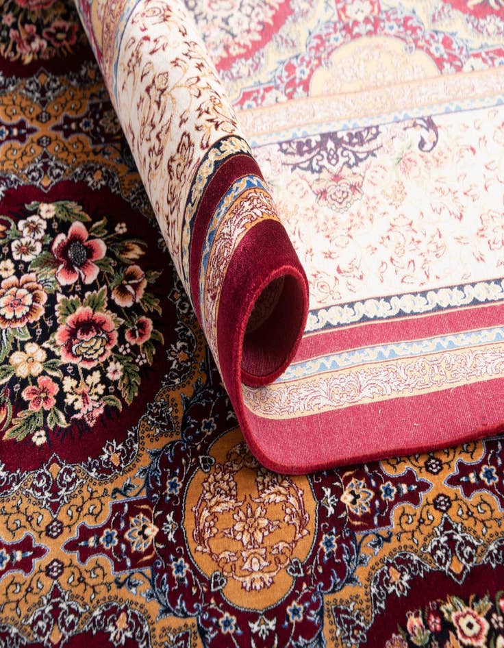 Detail image of  6' 7 x 9' 10 Ghom Design Rug