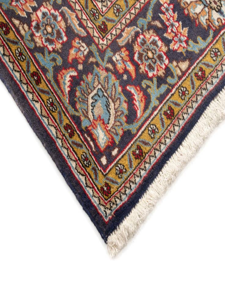 Detail image of  5' 7 x 8' 4  Hand Knotted Ghom Persian Wool Rug