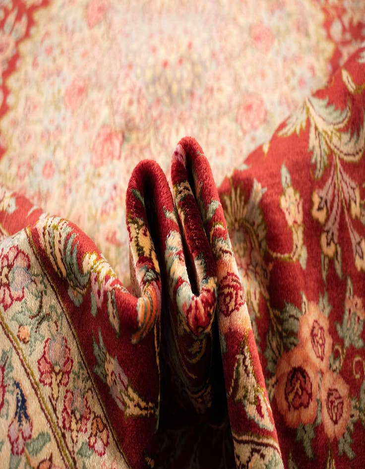 Detail image of  3' 3 x 4' 11 Ghom Silk Rug