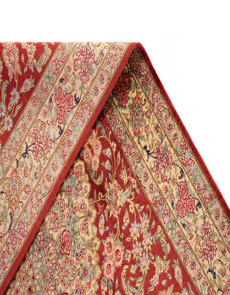 Detail image of  3' 3 x 4' 11 Ghom Silk Rug