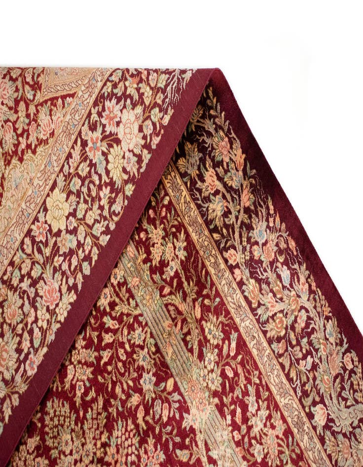 Detail image of  3' 3 x 4' 11 Ghom Silk Rug