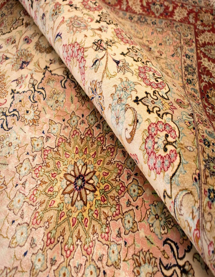 Detail image of  4' 4 x 6' 7 Ghom Silk Rug