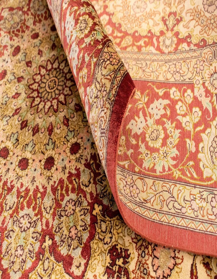 Detail image of  5' 2 x 8' Ghom Silk Rug