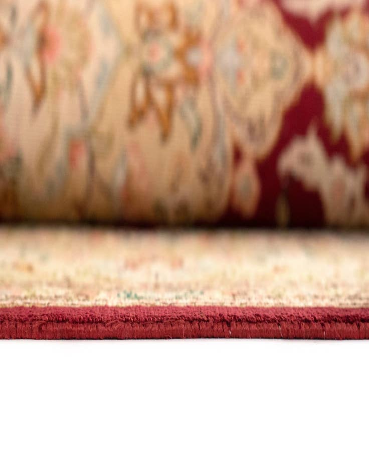 Detail image of  2' 8 x 4' Ghom Silk Rug