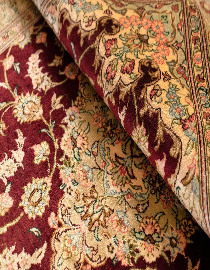 Detail image of  2' 8 x 4' Ghom Silk Rug