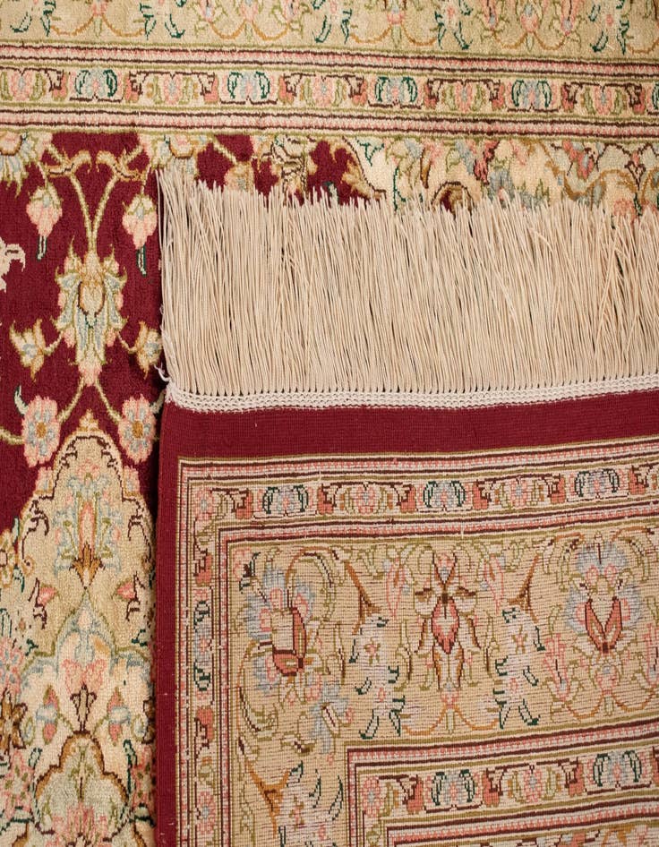 Detail image of  2' 8 x 4' Ghom Silk Rug