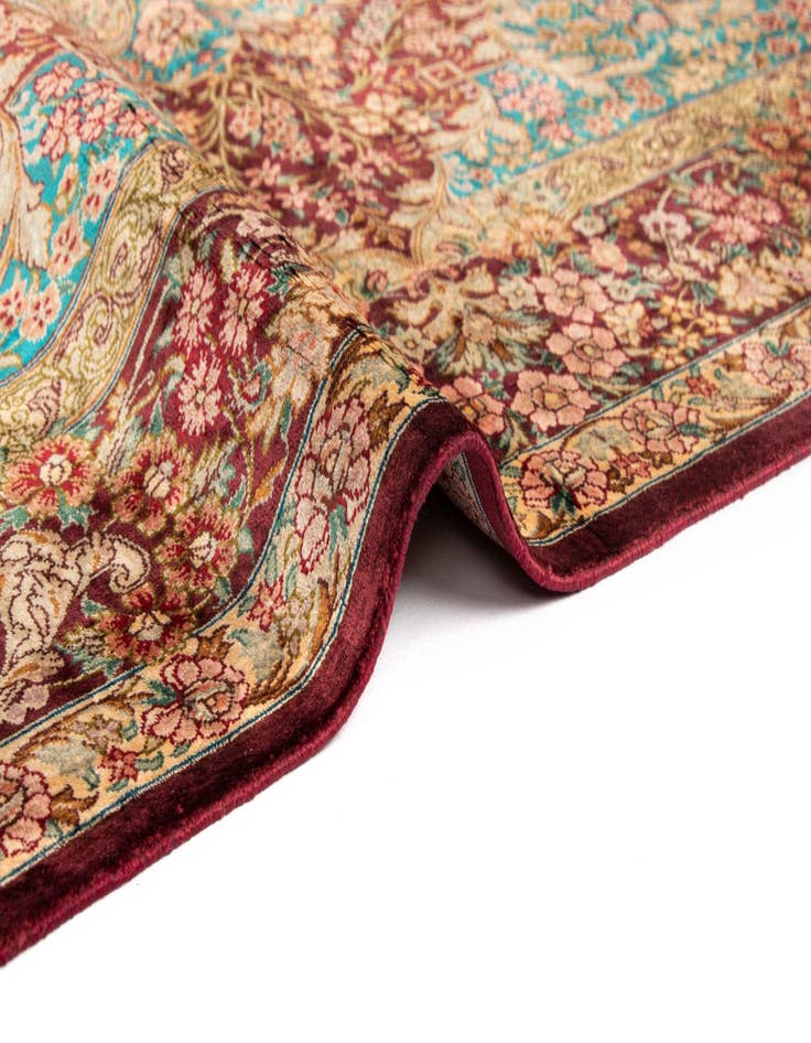 Detail image of  3' 3 x 4' 11 Ghom Silk Rug