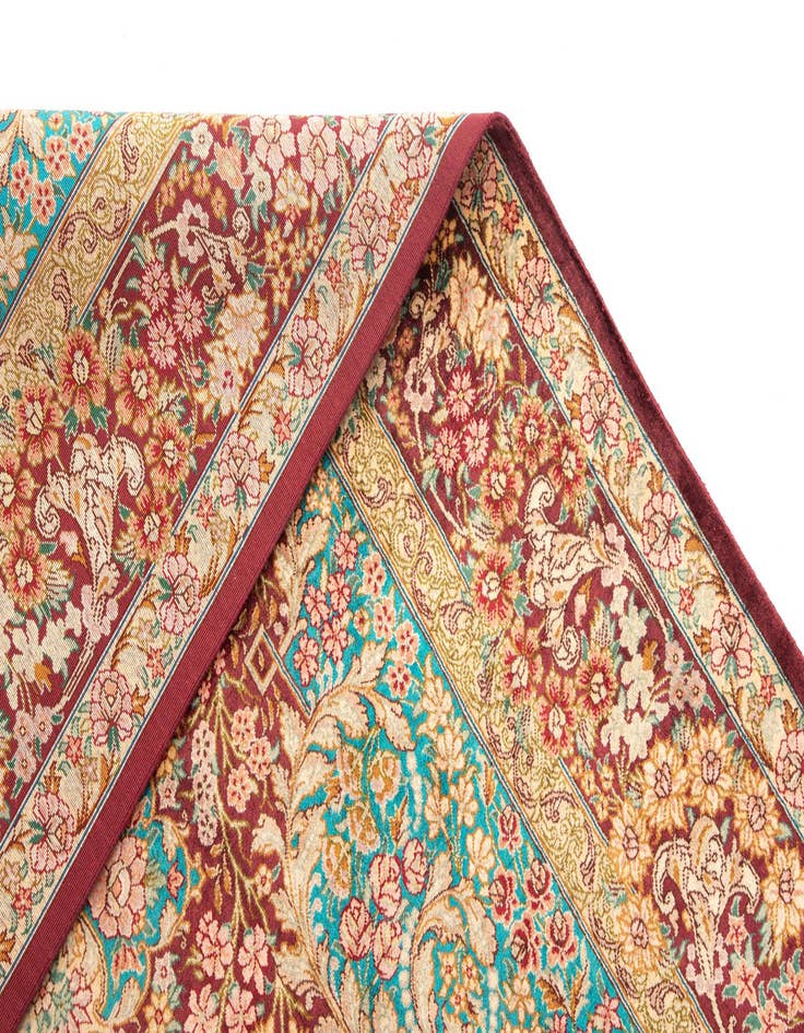 Detail image of  3' 3 x 4' 11 Ghom Silk Rug