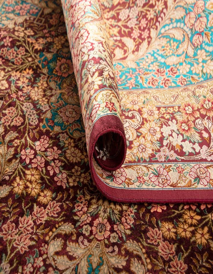 Detail image of  3' 3 x 4' 11 Ghom Silk Rug