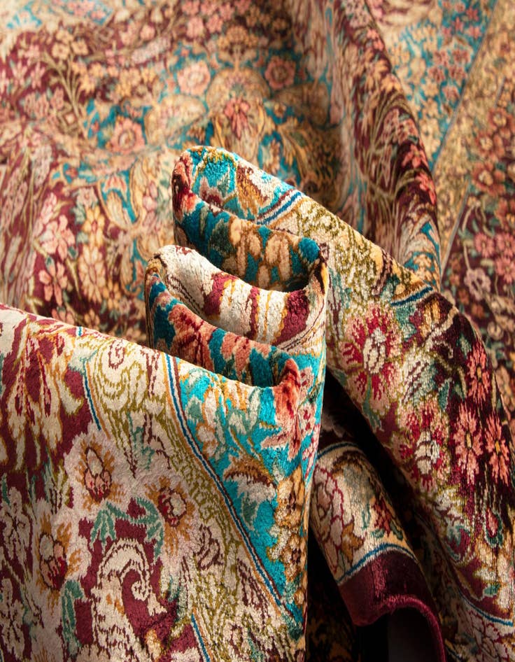 Detail image of  3' 3 x 4' 11 Ghom Silk Rug