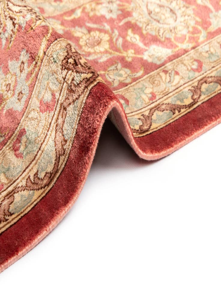 Detail image of  5' 3 x 8' Ghom Silk Rug